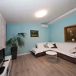 Apartamento Josipa Makarska